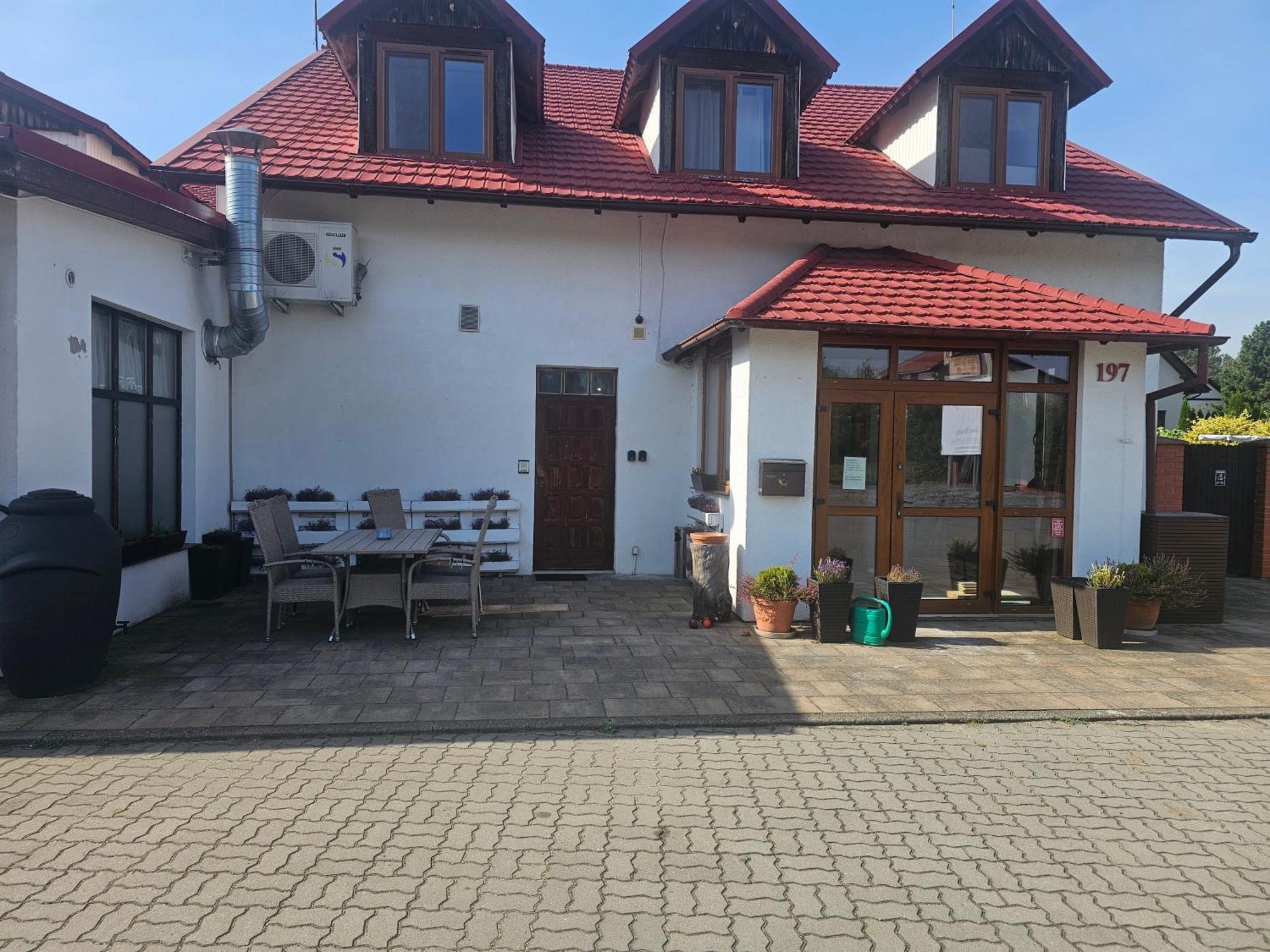 Hotel Heven Ostrowiec  Exterior foto